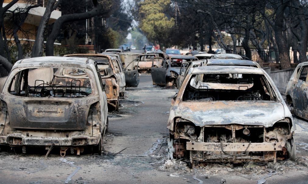 ÚLTIMA HORA: Número de mortos nos incêndios da Grécia sobe para 86