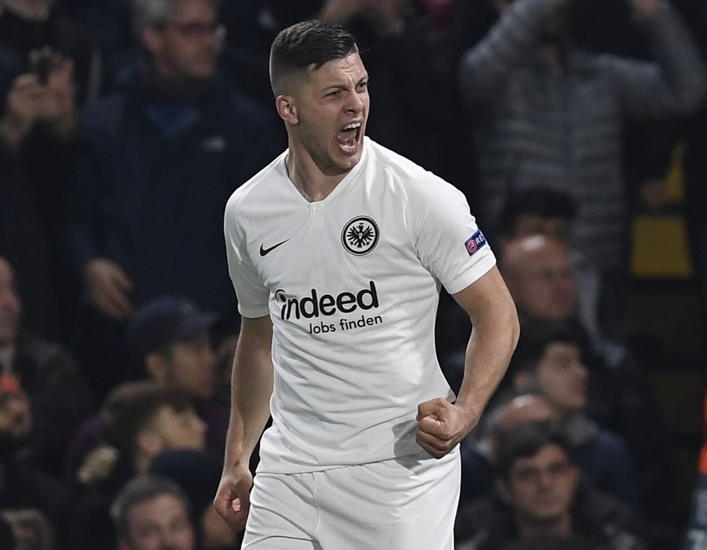 Luka Jovic assina pelo Real Madrid até 2025