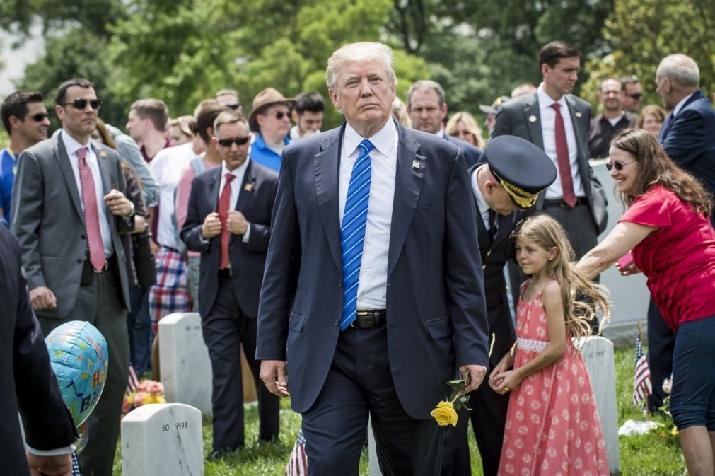 Trump vai formalizar saída dos EUA do acordo de Paris sobre alterações climáticas