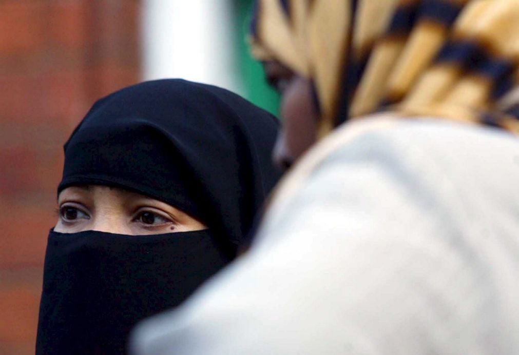 Mulheres de Mossul proibidas de usarem 'niqab' para não serem confundidas com 'jihadistas'