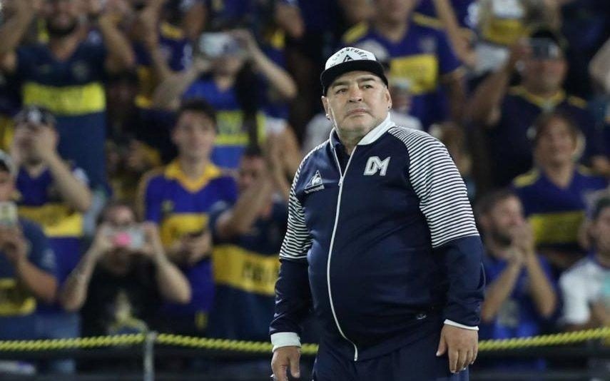 Diego Maradona Morreu o antigo craque do futebol mundial