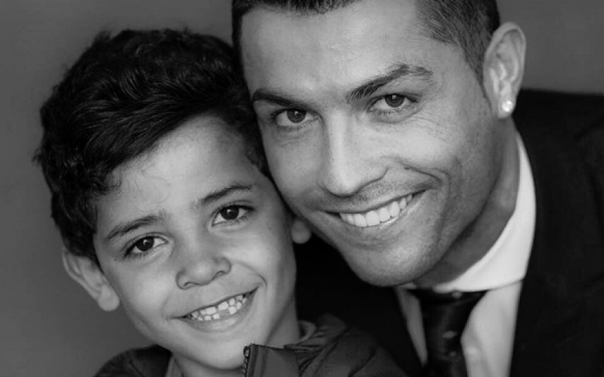 Cristiano Ronaldo fala pela primeira vez dos filhos recém-nascidos