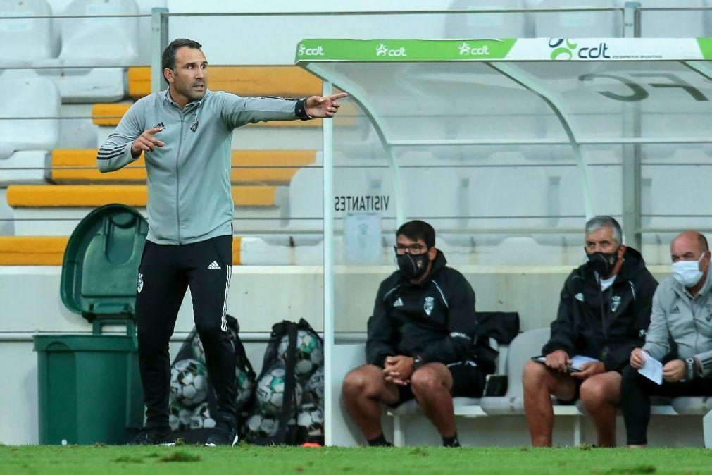 Sérgio Vieira deixa comando técnico do Farense