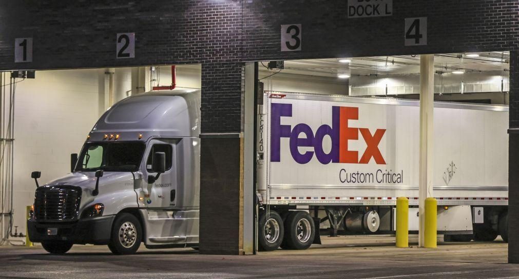 Pelo menos oito mortos no tiroteio em armazém da FedEx nos EUA