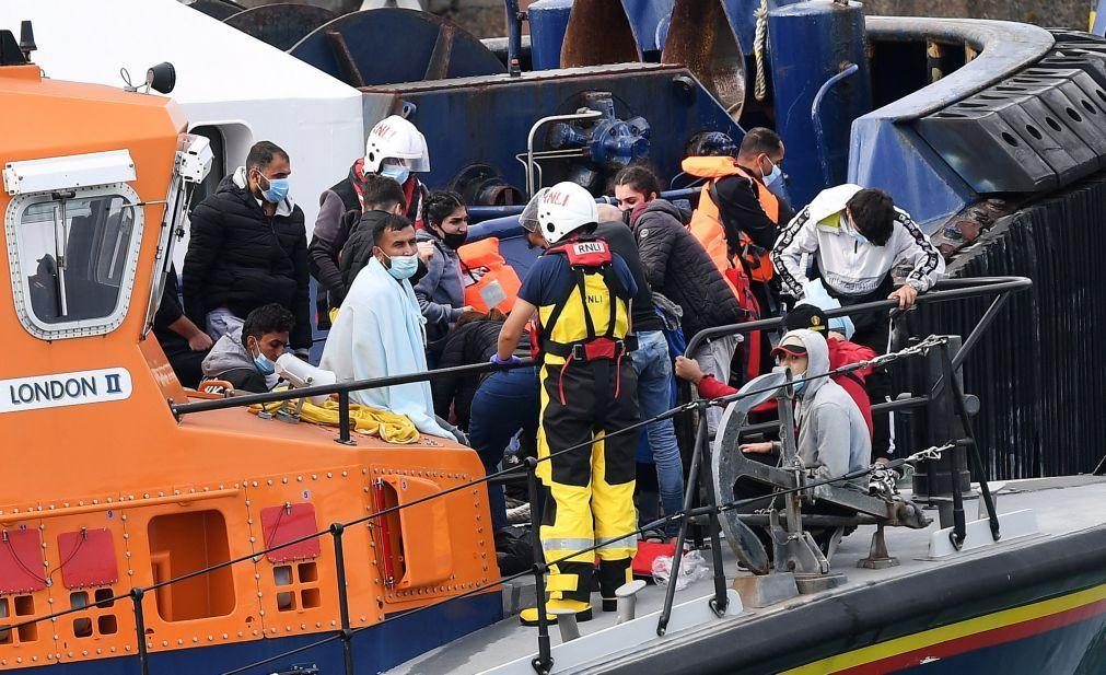 Novo recorde diário de migrantes a atravessar o Canal da Mancha