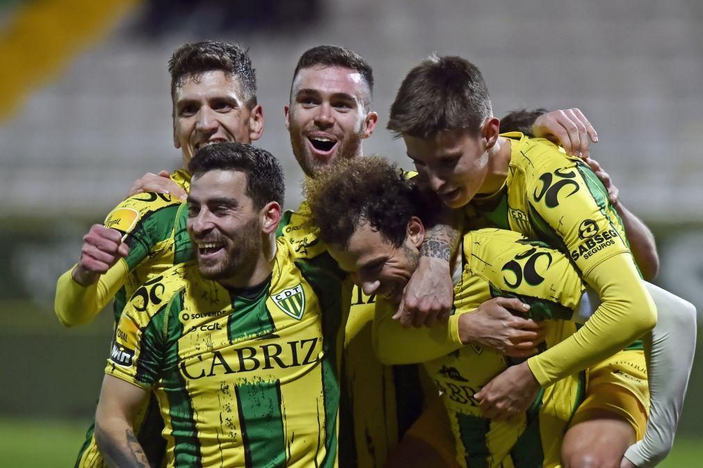 Vizela dá a volta em Tondela e foge à zona de despromoção da I Liga