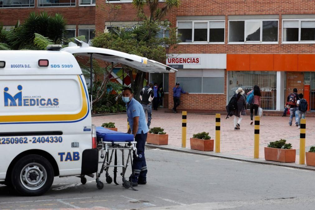 Ciclista Egan Bernal ventilado e em tratamento após contusão pulmonar