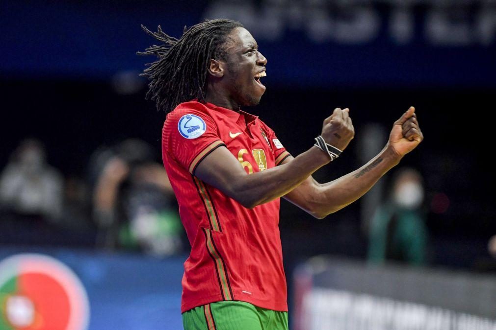 Zicky eleito o melhor jogador do Europeu de Futsal