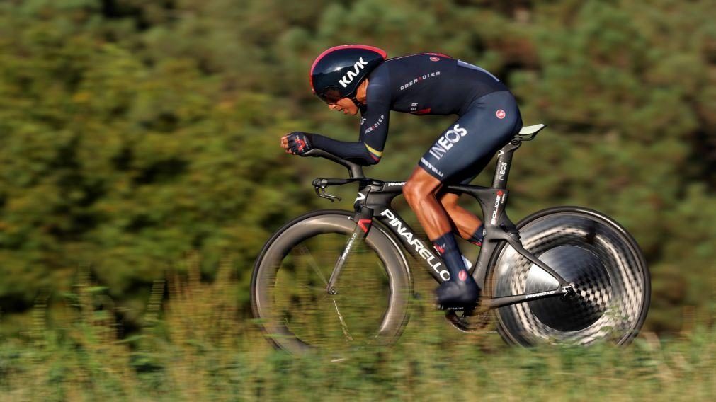 Egan Bernal já pedala em bicicleta estática após acidente grave [vídeo]