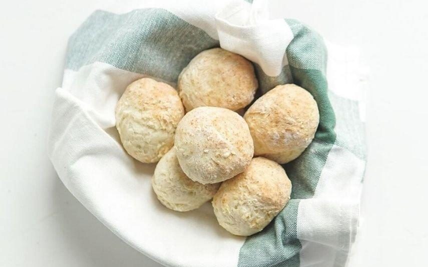 Tudo o que precisa para fazer pão caseiro em 15 minutos